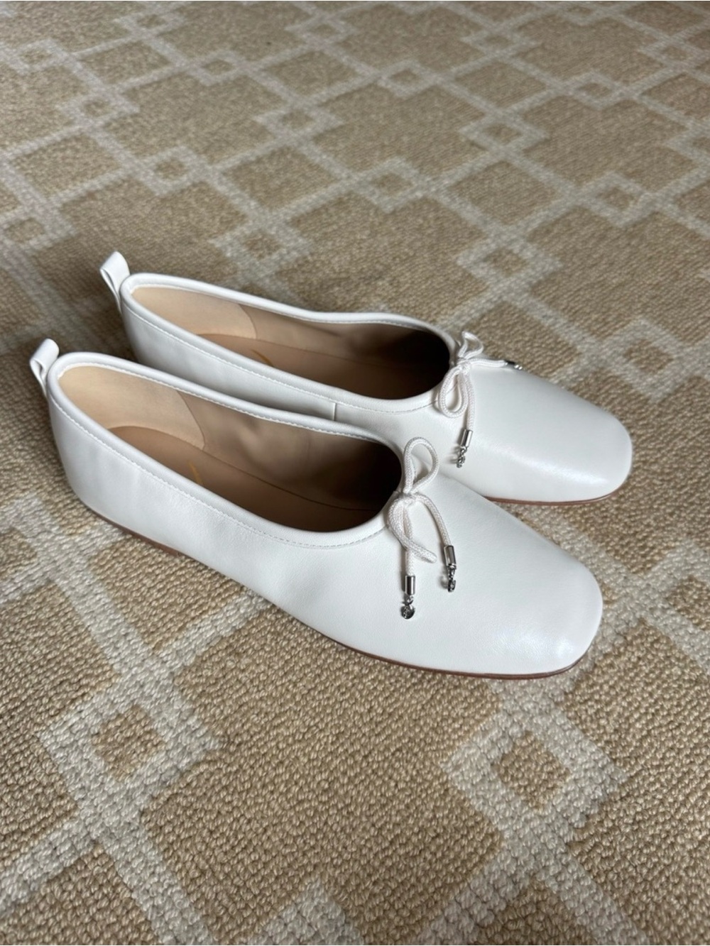 Sam Edelman Ari Leather Ballet Flats White Bow Slip-On Shoes Women’s 8.5 - Picture 4 of 5